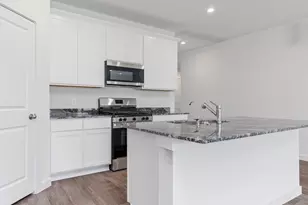 6016 Hawthorne Gdns Dr, Rosenberg, TX 77469 - Photo 17