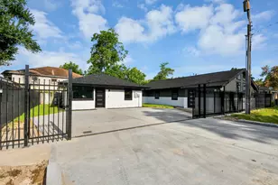 6201 Batterson St, Houston, TX 77026 - Photo 3