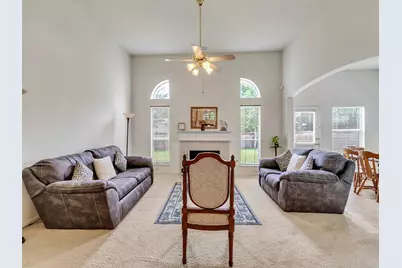 13102 Cutler Ridge Lane, Houston, TX 77044 - Photo 17