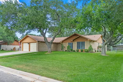 108 Meadow Creek Drive, Schulenburg, TX 78956 - Photo 1