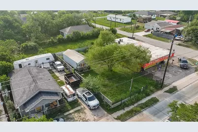 6408 N Wayside Drive, Houston, TX 77028 - Photo 9
