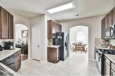 11514 Dahlia Dale Drive, Tomball, TX 77375 - Photo 11