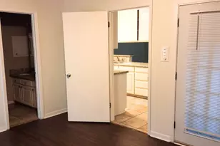 629 W Ridge Dr, College Station, TX 77845 - Photo 3
