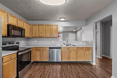 113 Green Isle Avenue #113, Dickinson, TX 77539 - Photo 7