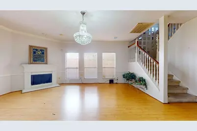 12042 Natural Bridges Court, Sugar Land, TX 77498 - Photo 9