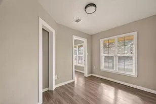 1221 Parkway St, Baytown, TX 77520 - Photo 11