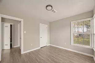1221 Parkway St, Baytown, TX 77520 - Photo 13