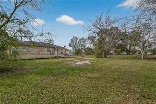 1221 Parkway St, Baytown, TX 77520 - Photo 19