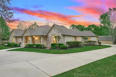 26205 Crown Ranch Boulevard, Montgomery, TX 77316 - Photo 5