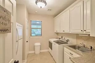 26205 Crown Ranch Blvd, Montgomery, TX 77316 - Photo 39