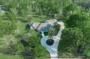 26205 Crown Ranch Blvd, Montgomery, TX 77316 - Photo 3