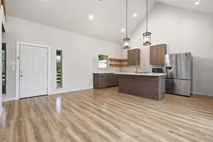 3209 Pennsylvania Rd, Fresno, TX 77545 - Photo 5