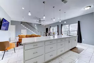 301 Tabor St, Houston, TX 77009 - Photo 7