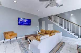 301 Tabor St, Houston, TX 77009 - Photo 13