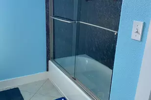 981 S Stingaree Dr, Crystal Beach, TX 77650 - Photo 11