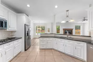 28539 E Benders Landing Blvd, Spring, TX 77386 - Photo 11