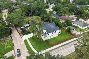 14002 Woodthorpe Ln, Houston, TX 77079 - Photo 49
