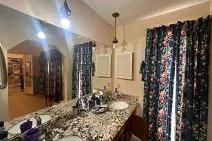 219 Kings Ct, Stafford, TX 77477 - Photo 19