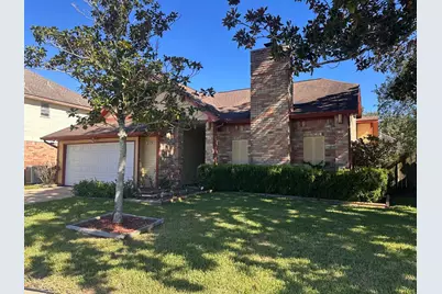 219 Kings Court, Stafford, TX 77477 - Photo 5