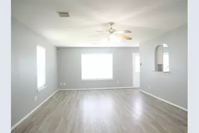 11931 Panay Village Circle, Houston, TX 77048 - Photo 9