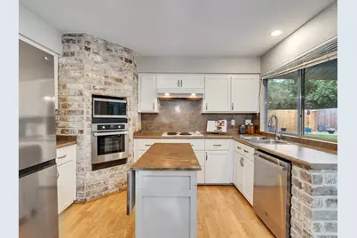 14310 Locke Lane, Houston, TX 77077 - Photo 17