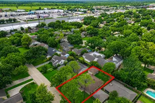 14310 Locke Ln, Houston, TX 77077 - Photo 43