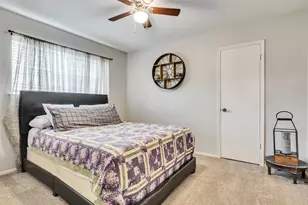 14310 Locke Ln, Houston, TX 77077 - Photo 35