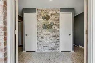14310 Locke Ln, Houston, TX 77077 - Photo 9