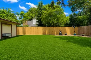14310 Locke Ln, Houston, TX 77077 - Photo 41