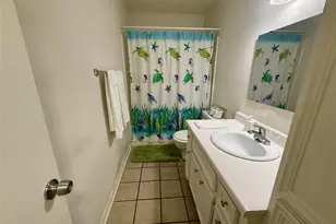 217 Banyan Dr, Lake Jackson, TX 77566 - Photo 27