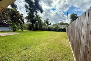 217 Banyan Dr, Lake Jackson, TX 77566 - Photo 43