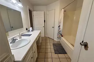 217 Banyan Dr, Lake Jackson, TX 77566 - Photo 25
