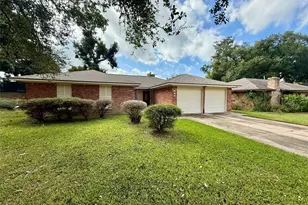 217 Banyan Dr, Lake Jackson, TX 77566 - Photo 39