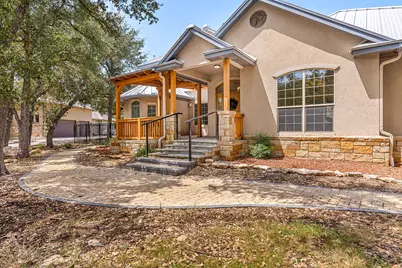 373 Wentworth, Spring Branch, TX 78070 - Photo 3