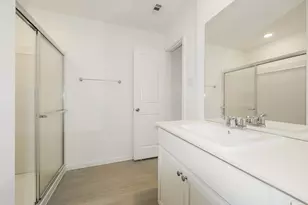 13495 Bay Springs Dr, Conroe, TX 77303 - Photo 11