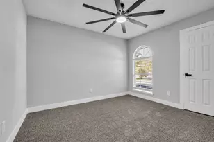 12331 Flushing Meadows Dr, Houston, TX 77089 - Photo 19