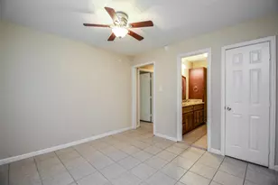 6430 Saxet St, Houston, TX 77055 - Photo 7