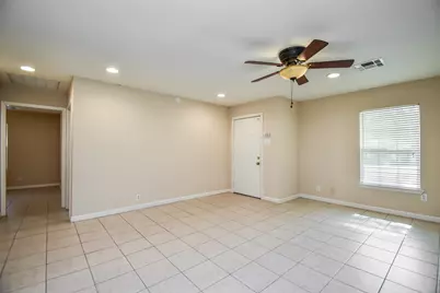 6430 Saxet Street, Houston, TX 77055 - Photo 21