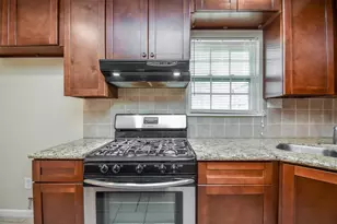 6430 Saxet St, Houston, TX 77055 - Photo 11