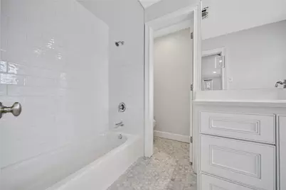 1061 Richelieu Lane, Houston, TX 77018 - Photo 23