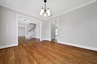 1061 Richelieu Lane, Houston, TX 77018 - Photo 9