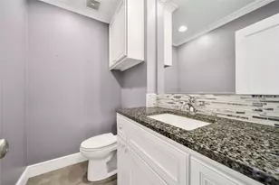 1061 Richelieu Ln, Houston, TX 77018 - Photo 33