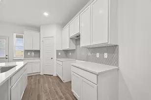 2810 Rockwood Dr, Iowa Colony, TX 77583 - Photo 9