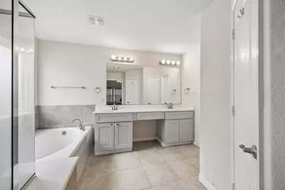 9707 Shimmering Lakes Drive, Rosharon, TX 77583 - Photo 11