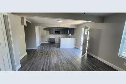 6914 Gonzales Street, Houston, TX 77020 - Photo 3