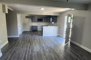 6914 Gonzales St, Houston, TX 77020 - Photo 3