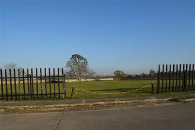 5706 S Acres Drive, Houston, TX 77048 - Photo 9