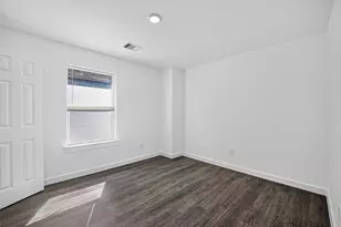 8637 Peachtree St, Houston, TX 77016 - Photo 33