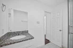 8637 Peachtree St, Houston, TX 77016 - Photo 35