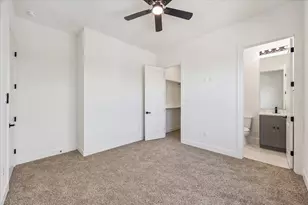 9426 Campbell Rd, Houston, TX 77080 - Photo 15